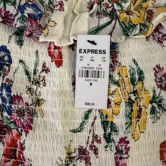 NWT - Women’s Express Summer Floral Dress - Size M - Picture 3 of 5
